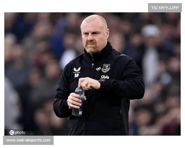 诺丁汉森林1-1利兹联,戴奇主场战术奏效,但未能全取三分 诺丁汉森林1-1利兹联,戴奇主场战术奏效,但未能全取三分