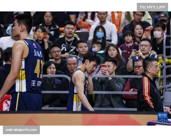 广东东阳光107-102战胜南京头排苏酒，徐杰稳定发挥